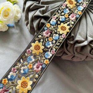 floral embroidery lace trim with scalloped edge for bridal gowns and sarees